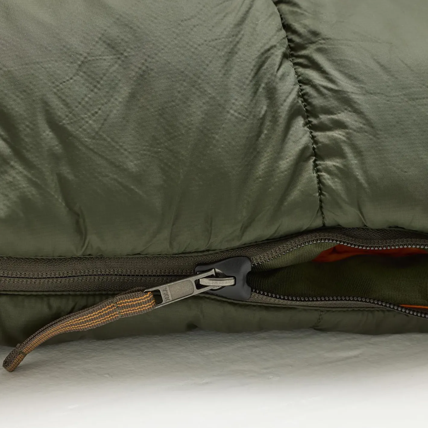 Fjällräven Fibersoveposer<Abisko Three Seasons Grøn (OLIVE/630)